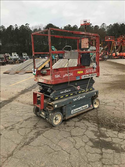 2014 Skyjack SJIII3219 Scissor Lift