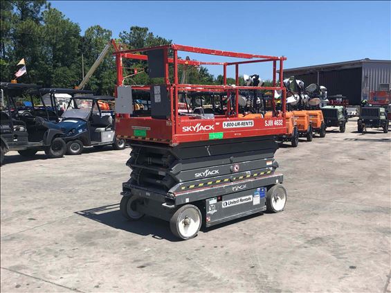 2015 Skyjack SJIII4632 Scissor Lift