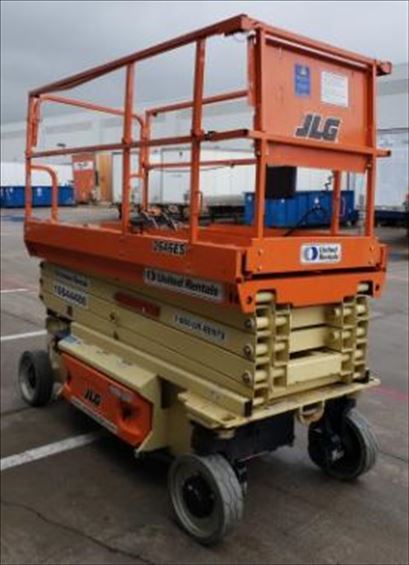 2017 JLG 2646ES Scissor Lift
