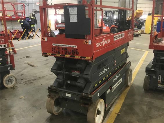 2014 Skyjack SJIII3226 Scissor Lift