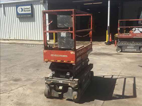 2015 Skyjack SJIII3219 Scissor Lift