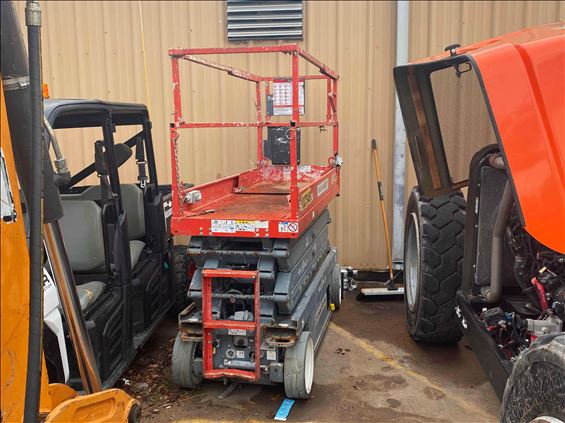 2014 Skyjack SJIII3226 Scissor Lift