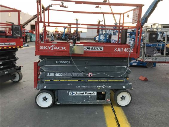 2013 Skyjack SJIII4632 Scissor Lift