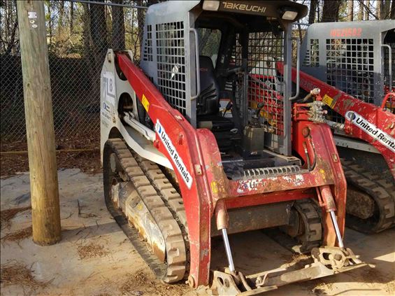 2016 Takeuchi TL8W