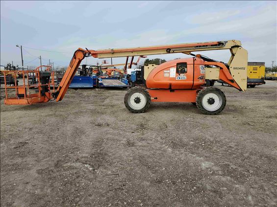 2012 JLG 600AJ Articulating Boom Lift