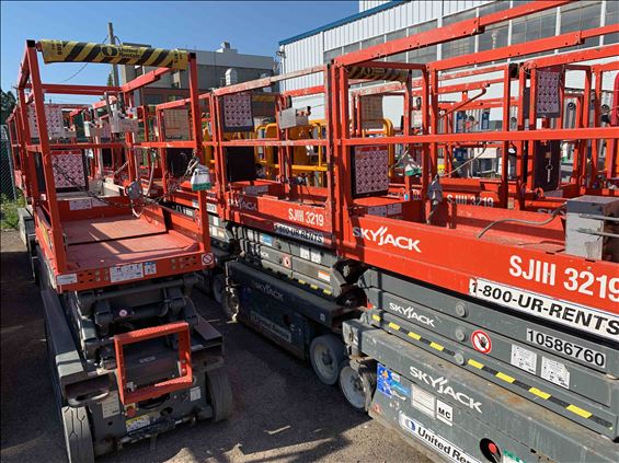 2014 Skyjack SJIII3219 Scissor Lift