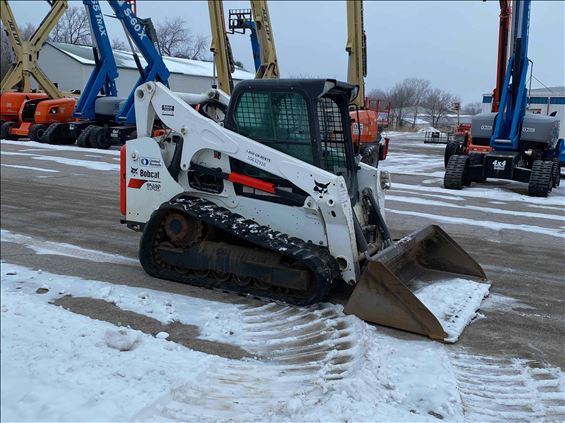 2017 Bobcat T740