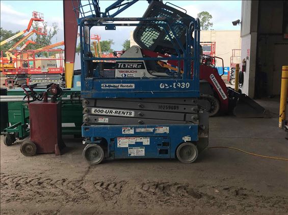 2014 Genie GS-1930 Scissor Lift