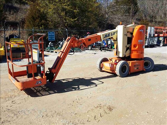 2012 JLG E300AJP Articulating Boom Lift