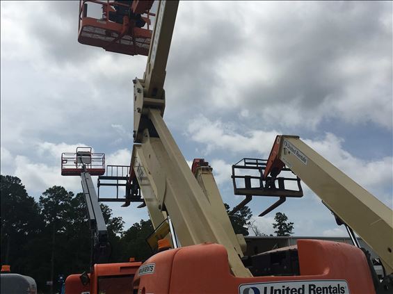 2011 JLG 450A Boom Lift