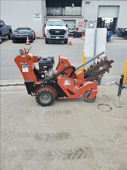 2017 Ditch Witch C14 Trencher
