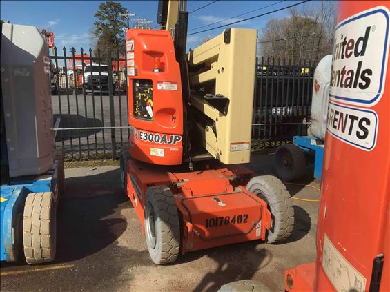 2013 JLG E300AJP Boom Lift
