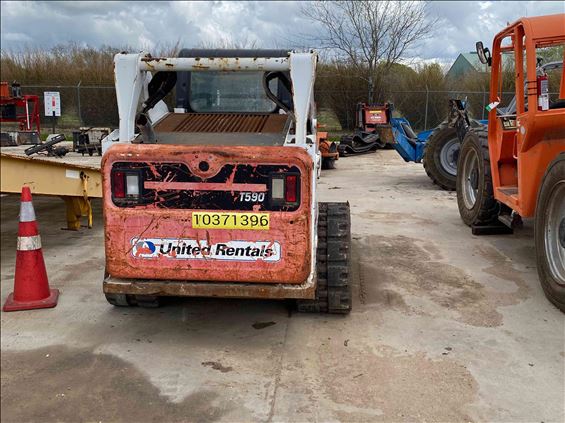 2015 Bobcat T590