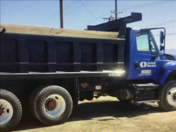 2017 INTERNAT'L 7400SBA6X4 DUMP Dump Truck
