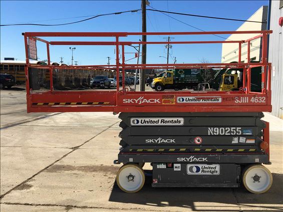 2015 Skyjack SJIII4632 Scissor Lift
