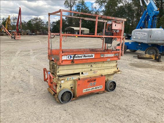 2013 JLG 1932RS Scissor Lift