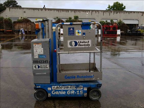 2012 Genie GR-15 Scissor Lift