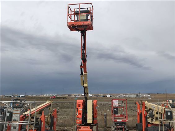 2013 JLG E300AJP Boom Lift