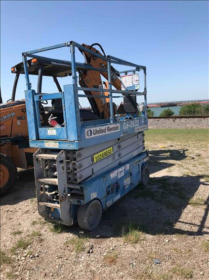 2014 Genie GS-2632 Scissor Lift