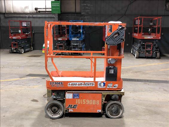 2013 JLG 1230ES Scissor Lift