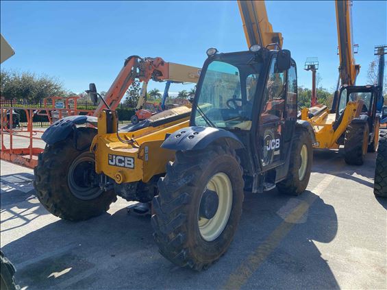 2014 JCB 507-42 Rough Terrain Forklift