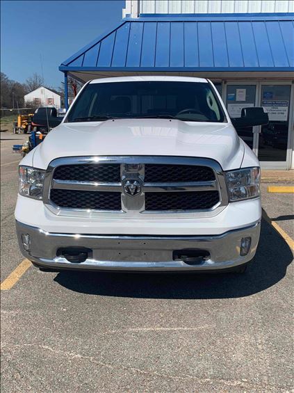 2017 Dodge 1500CREWSLTG4WD Truck