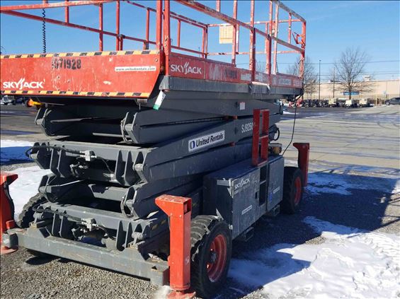 2008 Skyjack SJ9250RT Scissor Lift