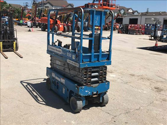 2014 Genie GS-1930 Scissor Lift
