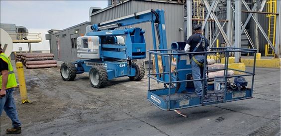 2012 Genie Z-60/34 Boom Lift
