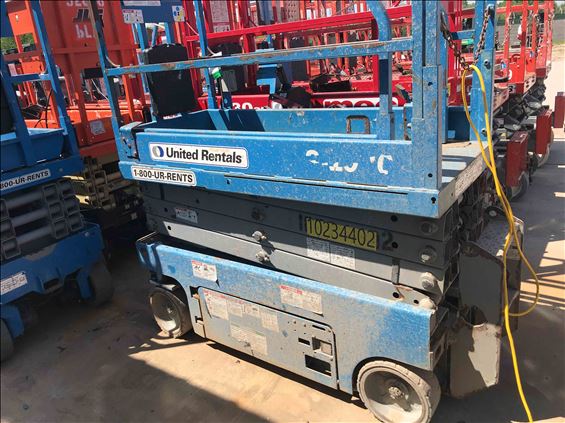 2014 Genie GS-1930 Scissor Lift