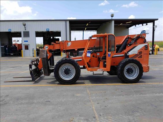 2013 SKYTRAK 10054 Rough Terrain Forklift