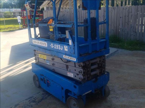 2014 Genie GS-1930 Scissor Lift