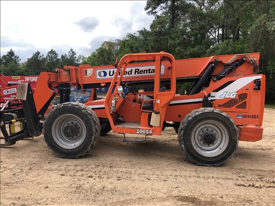 2013 SKYTRAK 10054 Rough Terrain Forklift
