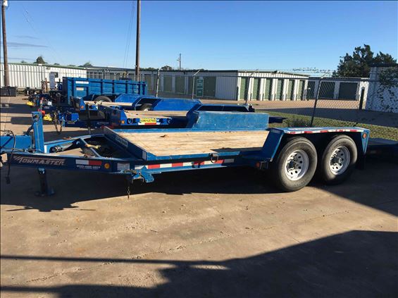 2017 Towmaster T-12DT Trailer