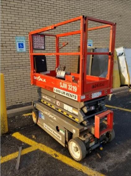2015 Skyjack SJIII3219 Scissor Lift