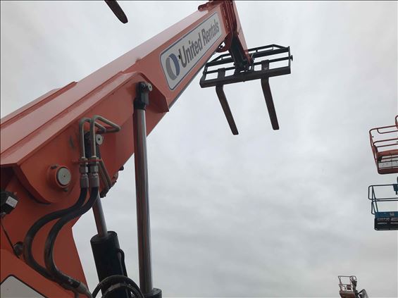 2014 SKYTRAK 10054 Rough Terrain Forklift