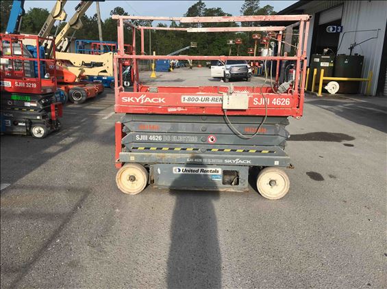 2013 Skyjack SJIII4626 Scissor Lift