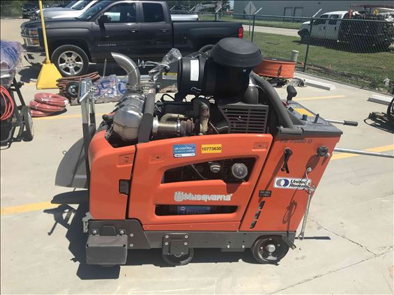 2018 Husqvarna FS7000D Street Saw/Blade