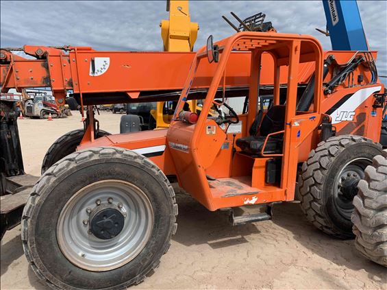 2015 SKYTRAK 10054 Rough Terrain Forklift