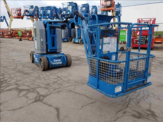 2013 Genie Z-30/20N RJ Boom Lift