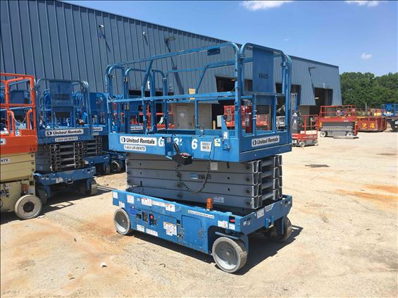 2014 Genie GS-3246 Scissor Lift