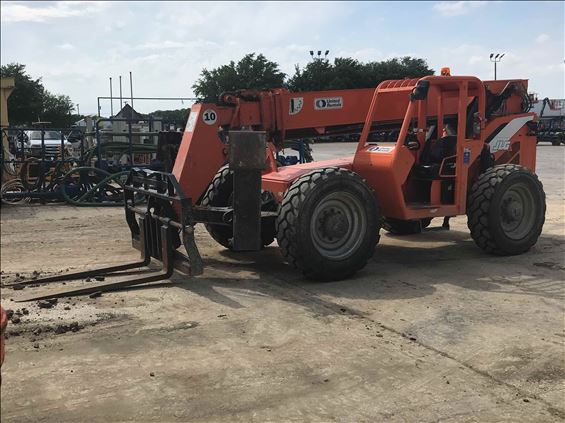 2013 SKYTRAK 10054 Rough Terrain Forklift