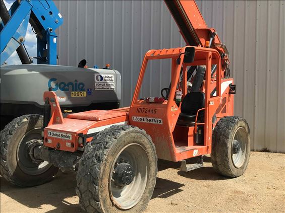 2013 SKYTRAK 8042 Rough Terrain Forklift