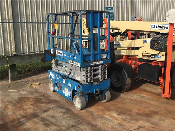 2014 Genie GS-1930 Scissor Lift