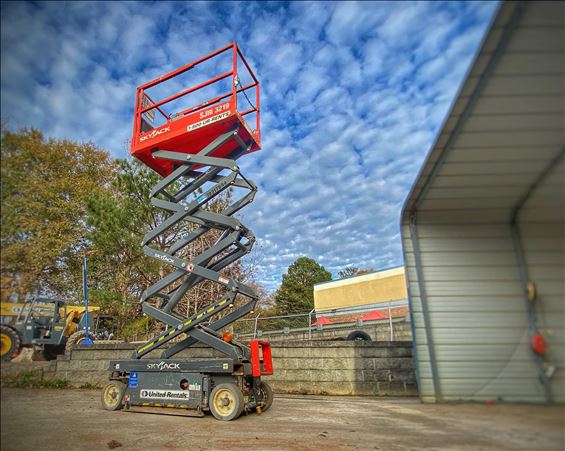 2014 Skyjack SJIII3219 Scissor Lift