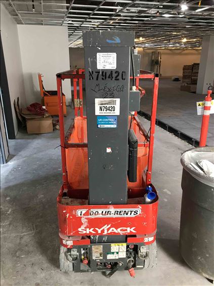 2013 Skyjack SJ16 Scissor Lift