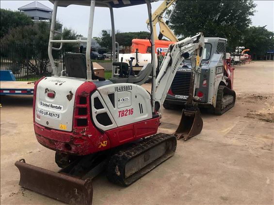 2016 Takeuchi TB216 Mini-Excavator