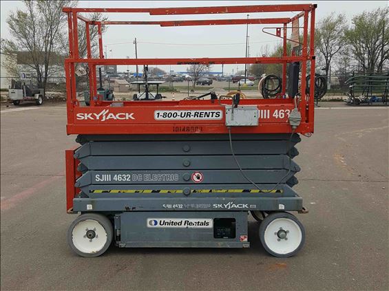2013 Skyjack SJIII4632 Scissor Lift