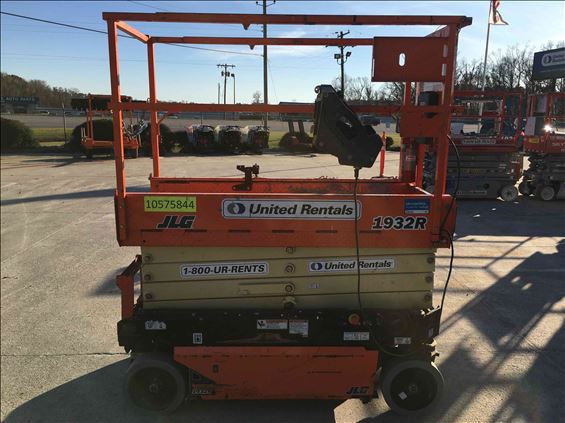 2014 Skyjack SJIII3219 Scissor Lift