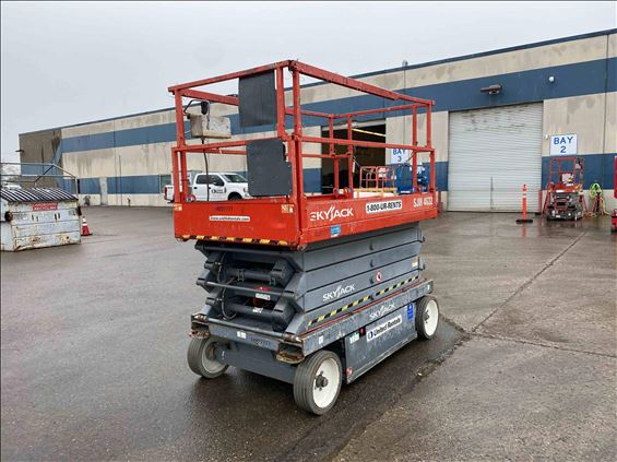 2014 Skyjack SJIII4632 Scissor Lift
